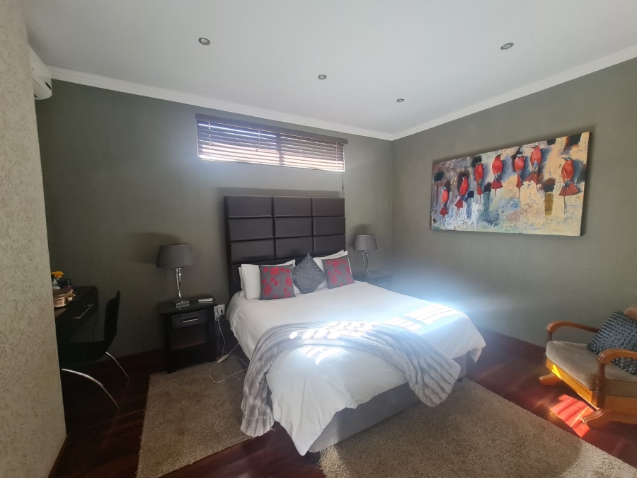 6 Bedroom Property for Sale in Waverley Free State